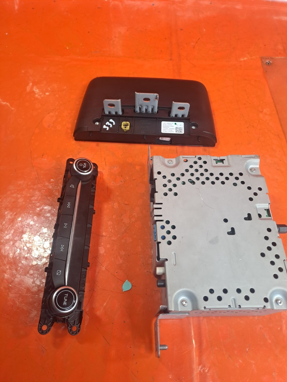 ebay-src:https://i.ebayimg.com/00/s/mtywmfgxmjaw/z/qr0aaeswi1zpl2vm/$_57.jpg