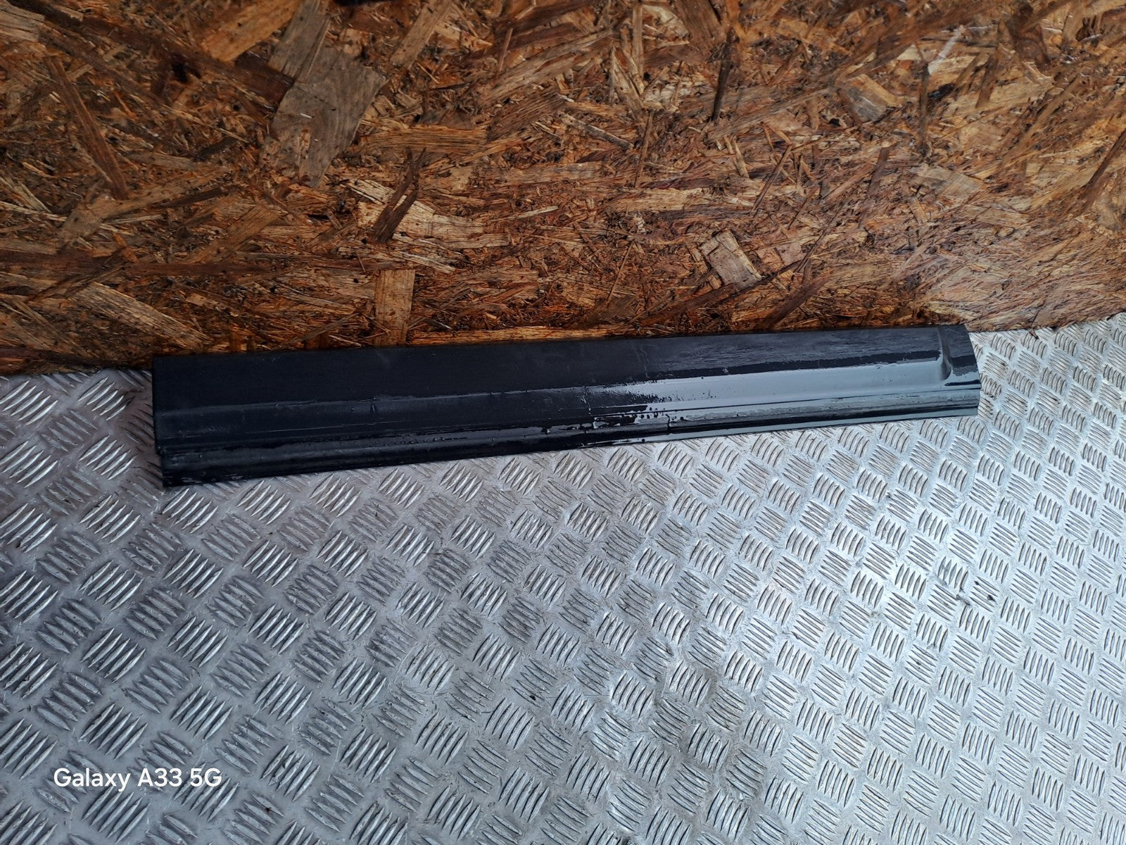 ✅Land Rover Discovery 4 L319 3.0 Diesel 2010 FRONT RIGHT DOOR MOULDING DGP000123 - Image 2