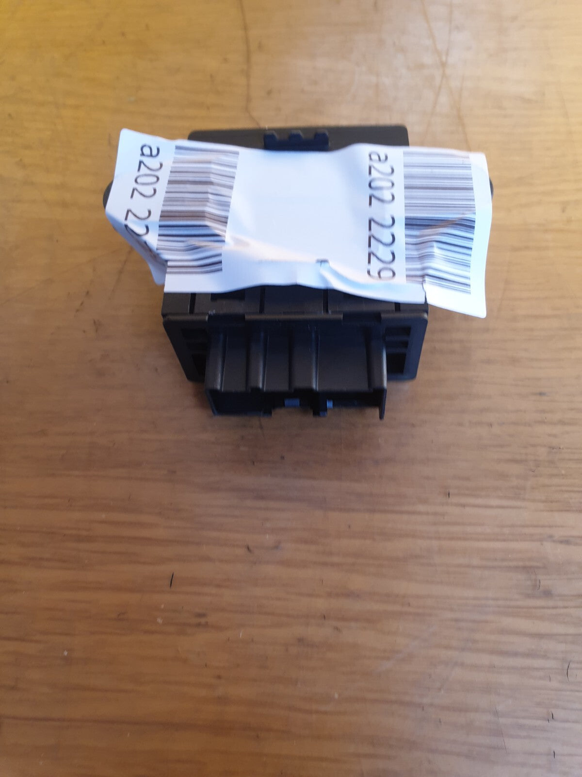 ebay-src:https://i.ebayimg.com/00/s/mtywmfgxmjaw/z/rraaaosw905mqy85/$_57.jpg