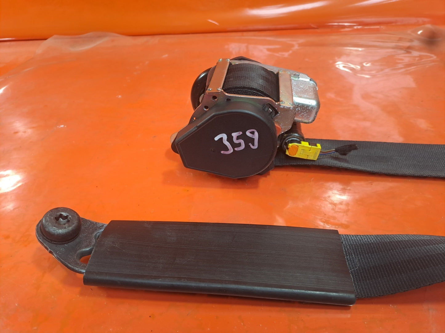 ✅Ford Tourneo Custom 2.0 Diesel 2017 Front Right Seat Belt BK21V61294ACW A359 - Image 4