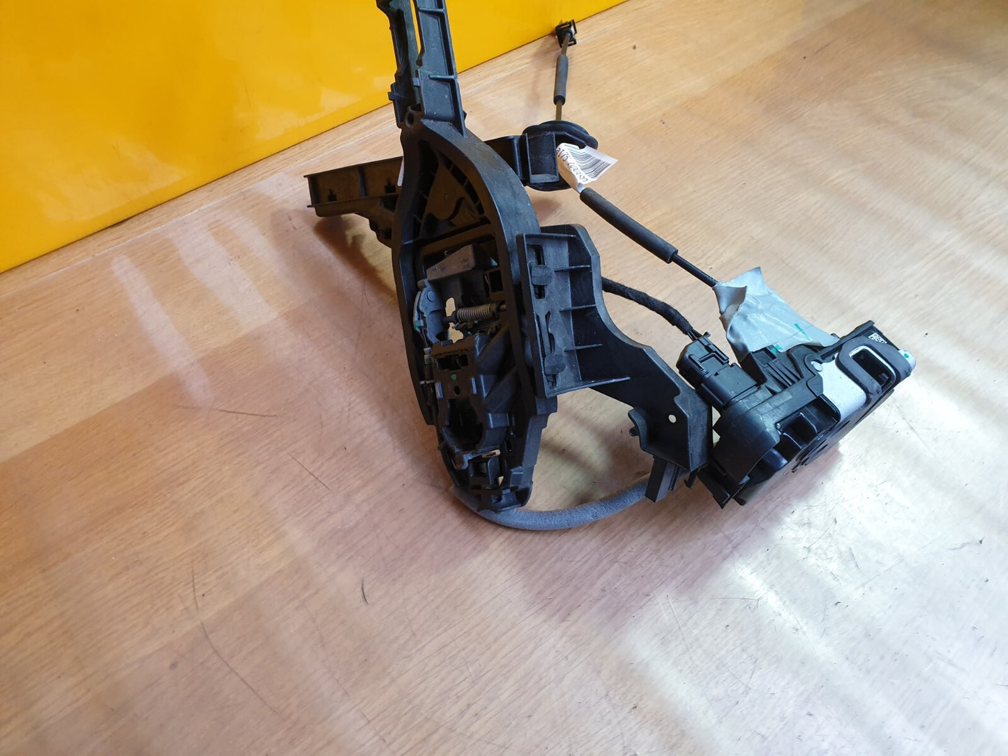 ebay-src:https://i.ebayimg.com/00/s/mtiwmfgxnjaw/z/hmkaaoswrpfmnkxl/$_57.jpg