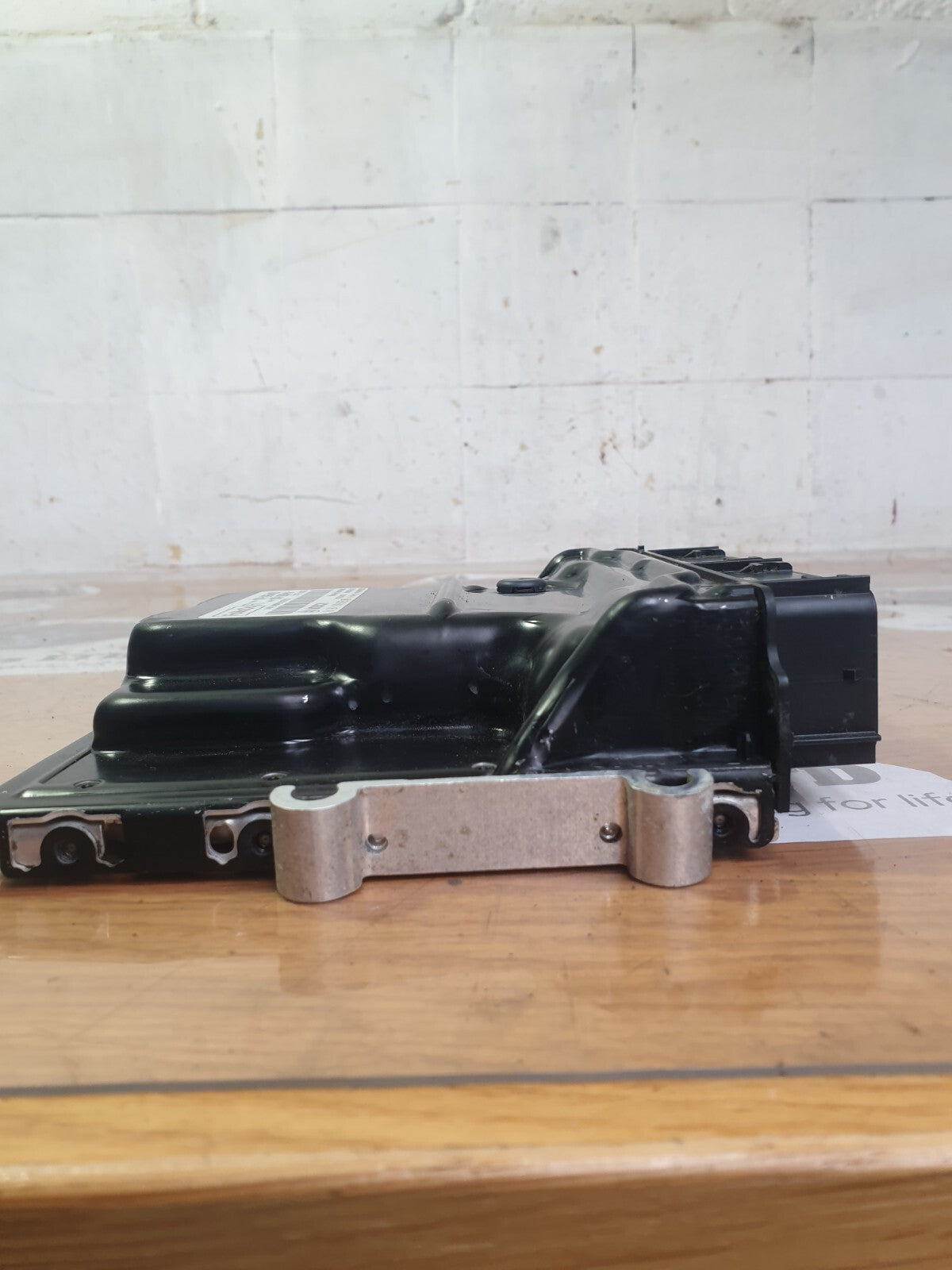 ebay-src:https://i.ebayimg.com/00/s/mtywmfgxmjaw/z/zaaaaoswmhxm9es4/$_57.jpg