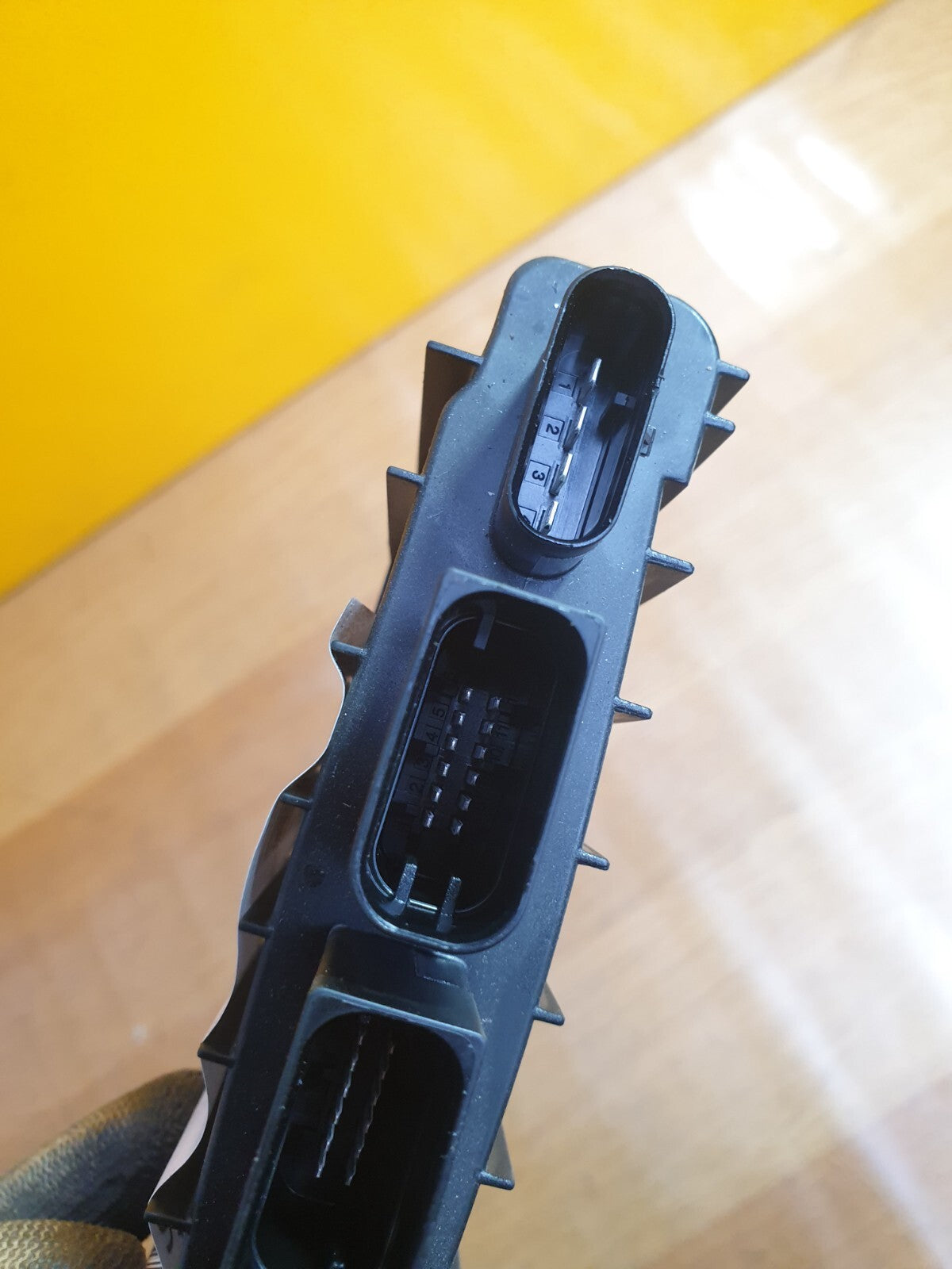 ebay-src:https://i.ebayimg.com/00/s/mtywmfgxmjaw/z/te4aaosw591l~cuc/$_57.jpg