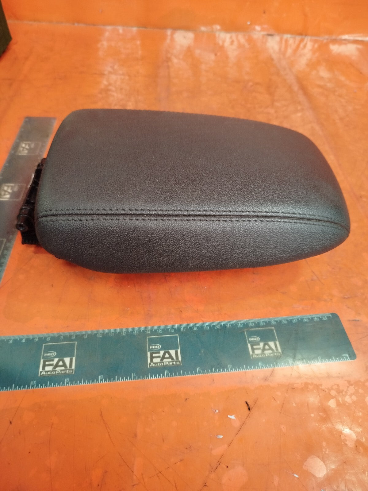 ✅FORD FOCUS MK4 1.5 DIESEL 2018 CENTRE CONSOLE ARMREST 1966836XZH Warranty A257 - Image 2