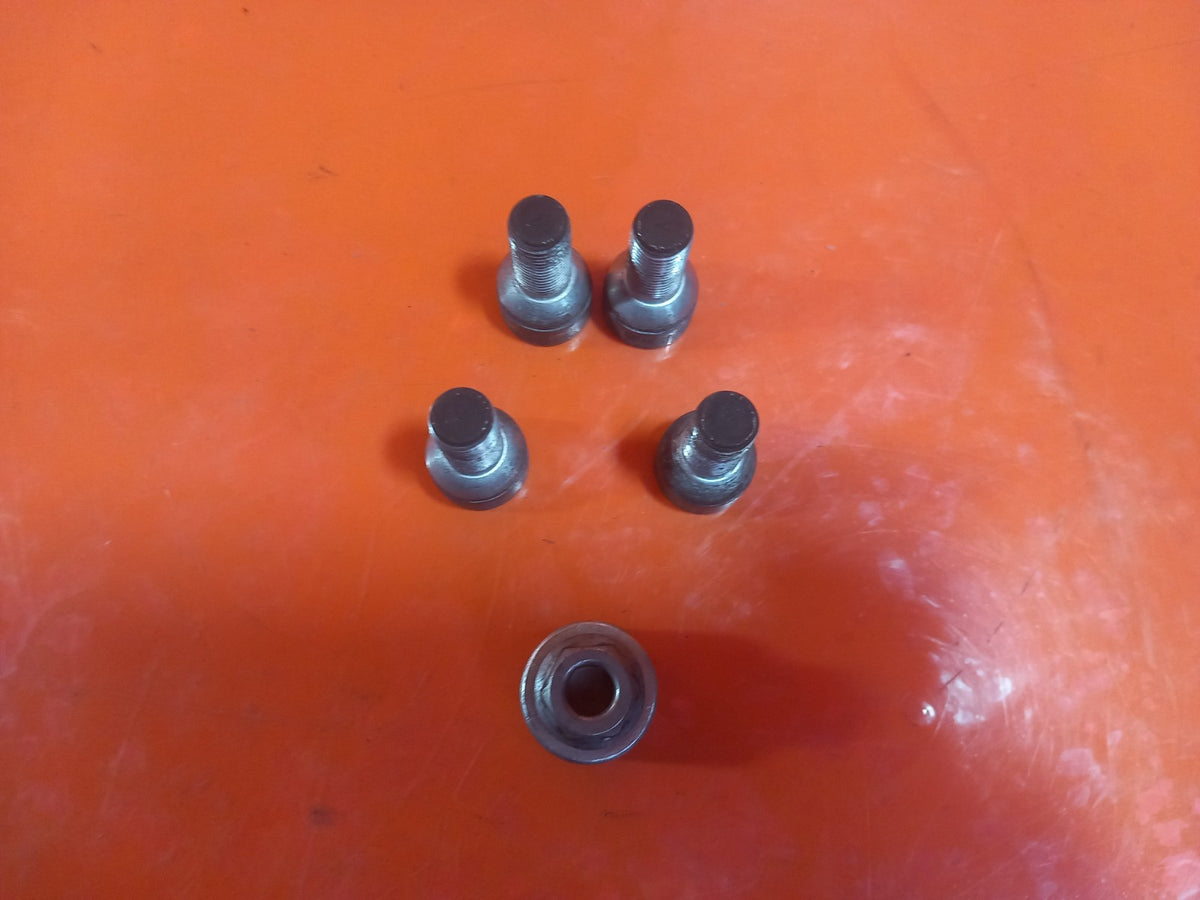 2021 VW Golf R-Line MK8 Locking Wheel Nut w/ Key Set Warranty A349 - Image 8