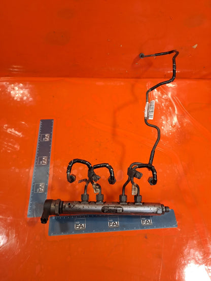 ✅2010 LAND ROVER DISCOVERY 4 L319 FUEL INJECTOR RAIL 9X2Q-9D280-EA + WARRANTY - Image 1