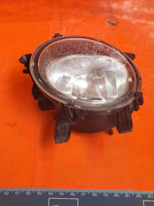 ✅2015 BMW 4 SERIES F33 M SPORT FRONT LEFT BUMPER FOG LIGHT 7248911 A367 - Image 2