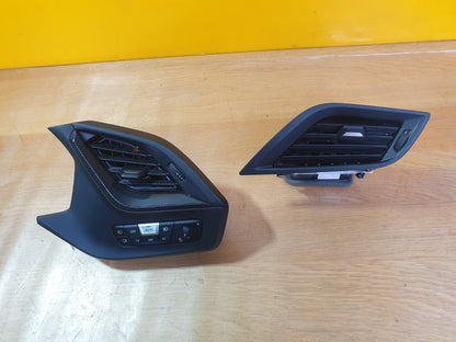 ✅2021 BMW 1 SERIES F40 M SPORT DASH AIR VENTS PAIR 6823190 6823191 + WARRANTY - Image 2