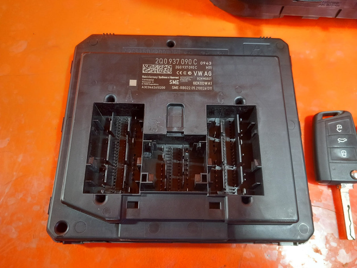 2021 VW Transporter T30 ECU Lock Set 3Q0907530AG Warranty A412 - Image 6