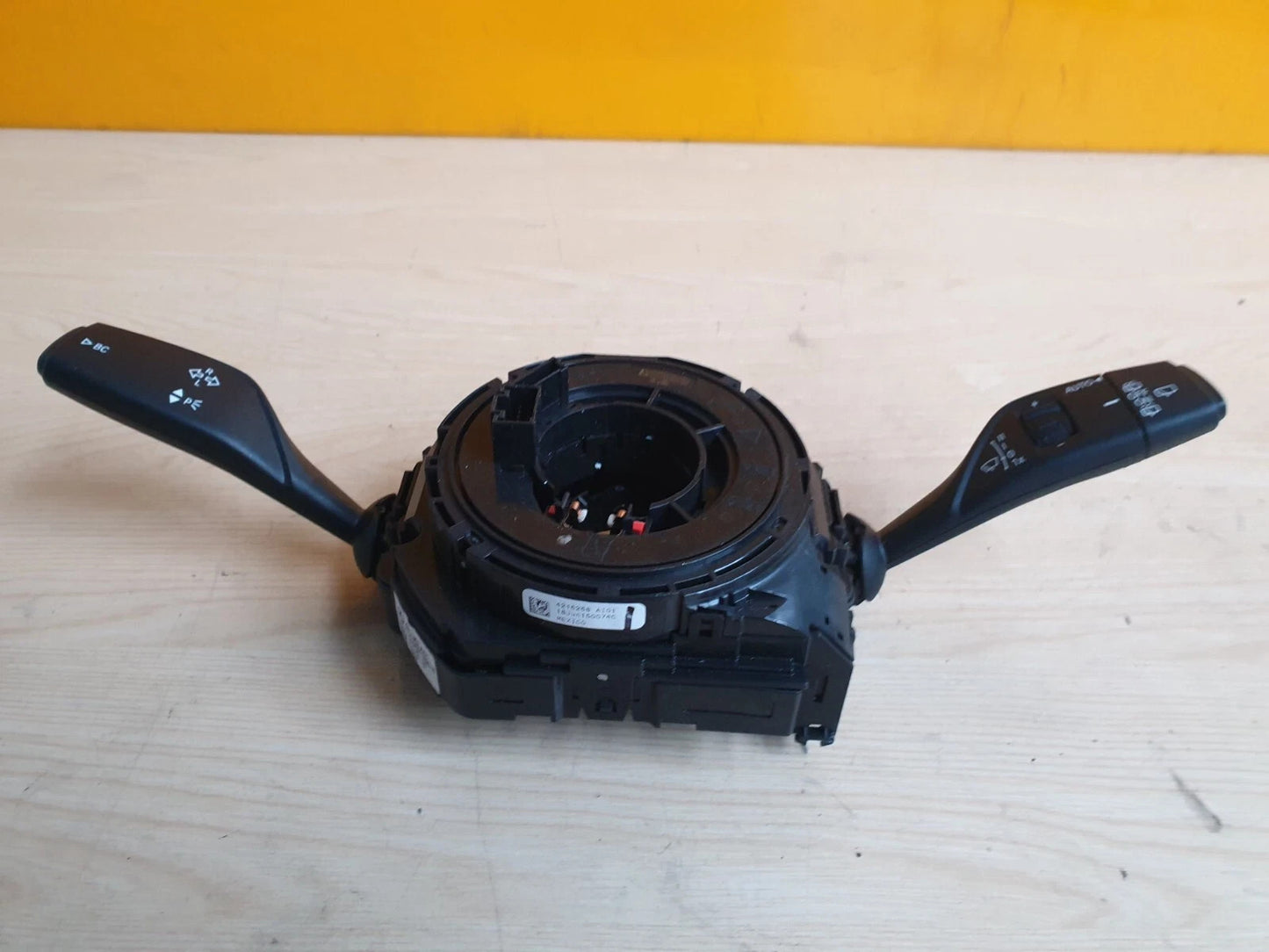 ebay-src:https://i.ebayimg.com/00/s/mtiwmfgxnjaw/z/4tgaaesw3w1p8khr/$_57.jpg