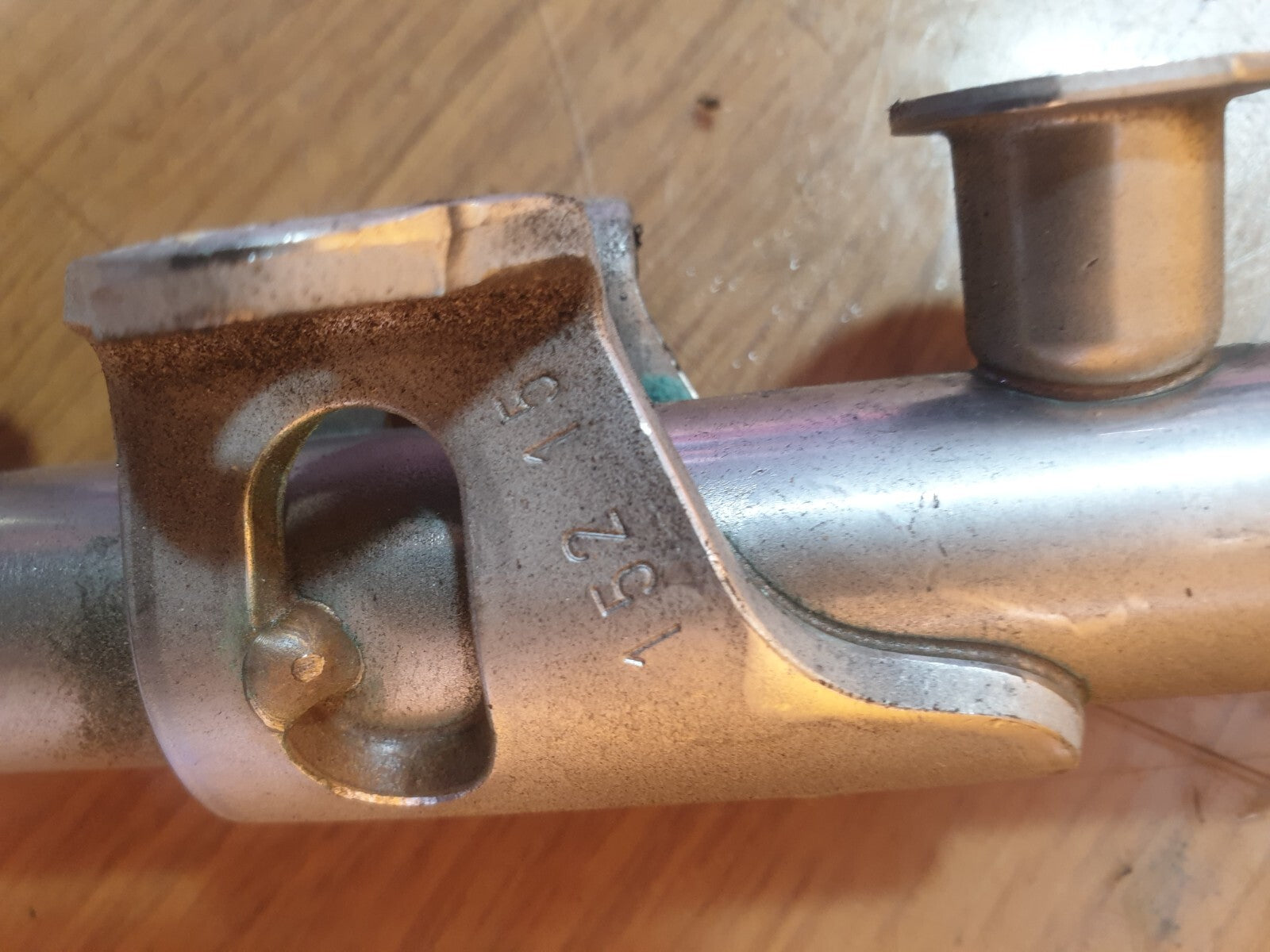 ebay-src:https://i.ebayimg.com/00/s/mtiwmfgxnjaw/z/jtqaaoswc3rmqfni/$_57.jpg