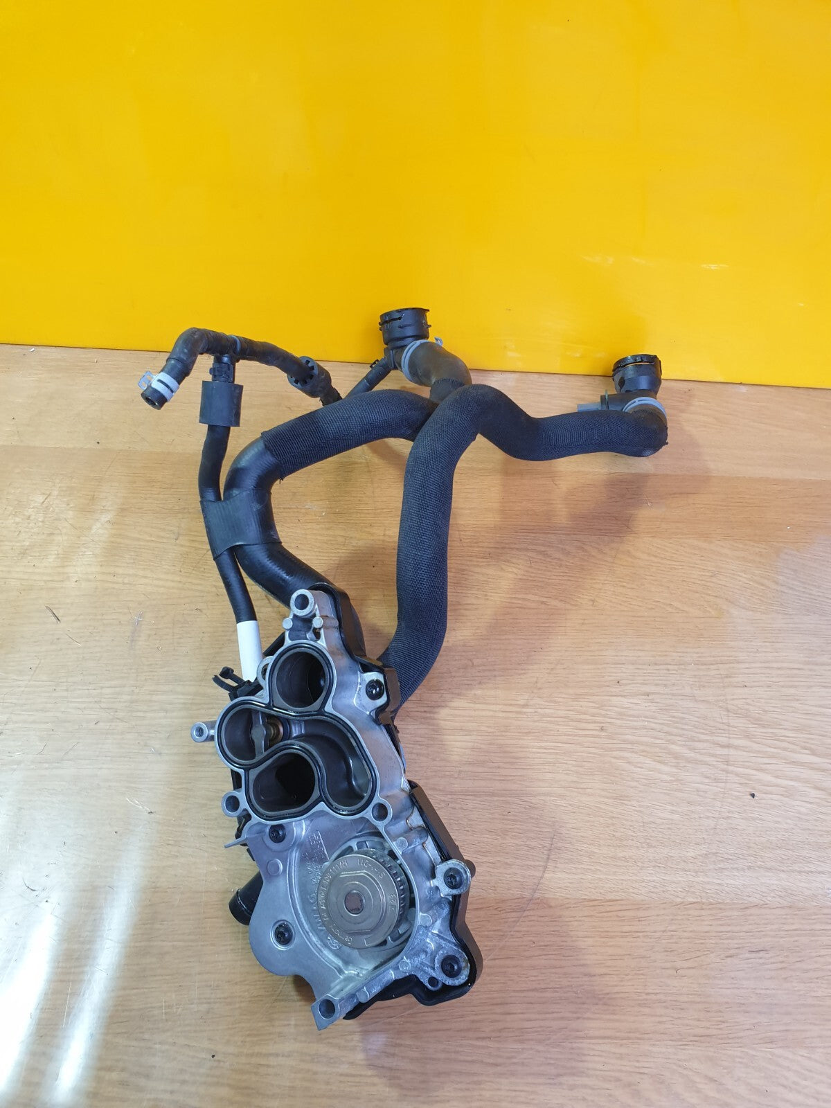 ebay-src:https://i.ebayimg.com/00/s/mtywmfgxmjaw/z/opsaaoswc3zmafas/$_57.jpg