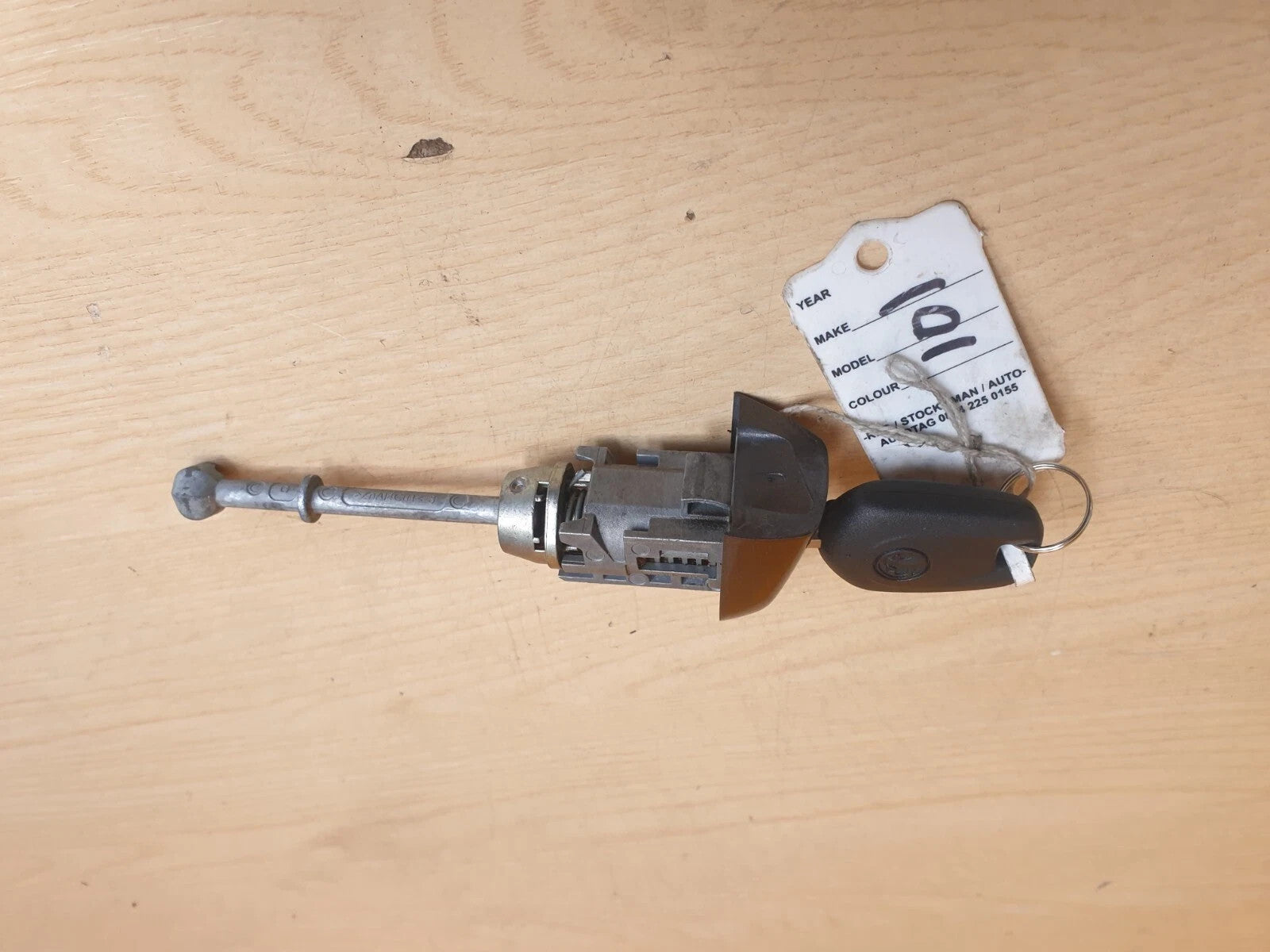 ✅Vauxhall Corsa 1.2 Petrol 2021 Barrel Door Lock Switch w/Key Warranty A005 - Image 5