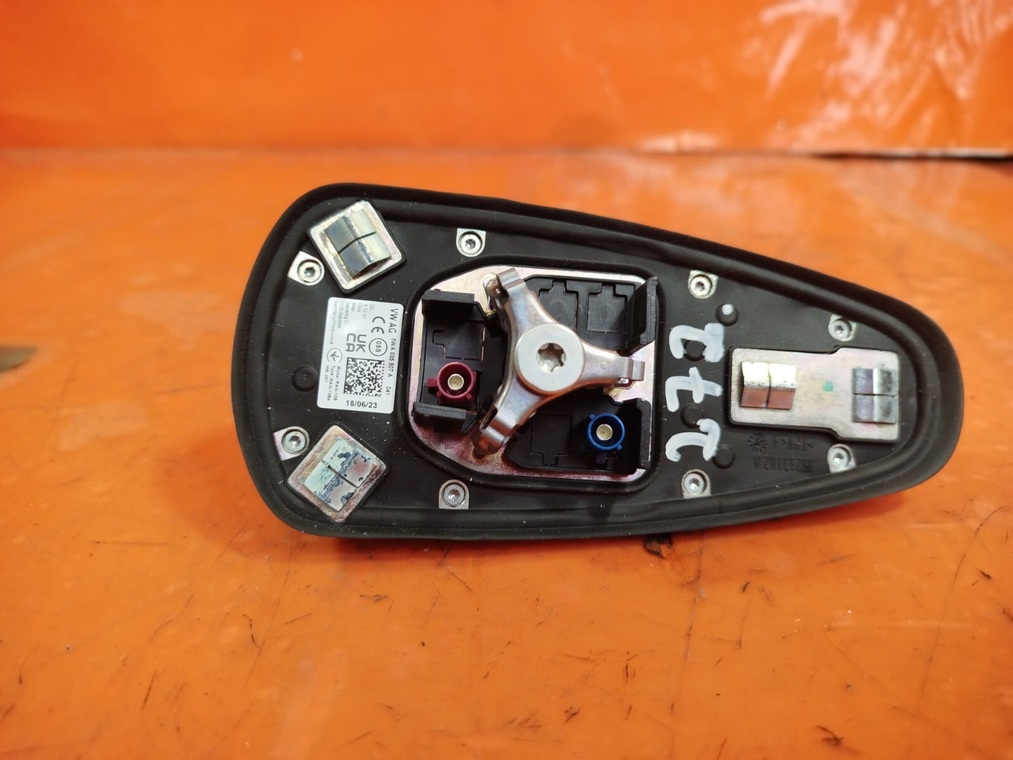 ✅CUPRA BORN V2 Ev 2023 ANTENNA AERIAL ROOF SHARK FIN 5WA035507A Warranty A272 - Image 10