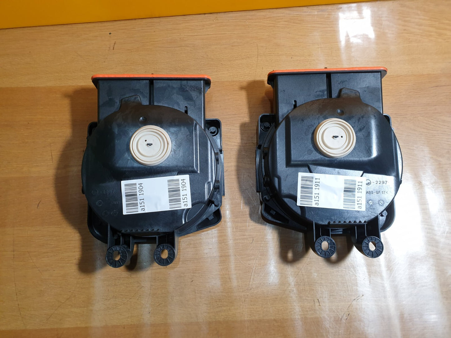 2023 BMW 1 Series F40 Subwoofer Speaker Pair Front 7927998 7927997 Warranty A151 - Image 4