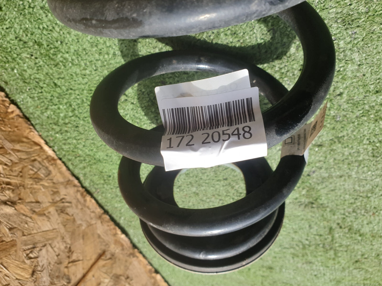 ✅2022 TESLA MODEL Y REAR LEFT/RIGHT SIDE COIL SPRING 1188474-00-B +WARRANTY A172 - Image 10