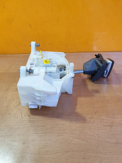 ebay-src:https://i.ebayimg.com/00/s/mtywmfgxmjaw/z/~wqaaeswoftqfyll/$_57.jpg