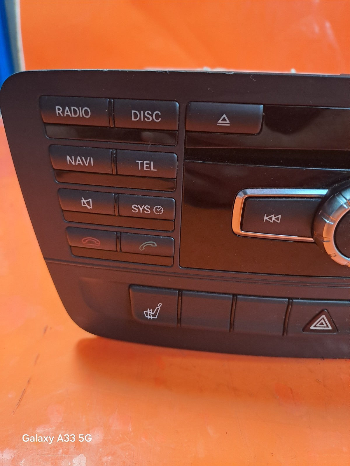 ✅MERCEDES W176 A180 1.6 PETROL 2012 STEREO RADIO CD PLAYER SAT NAV HEAD UNIT - Image 3