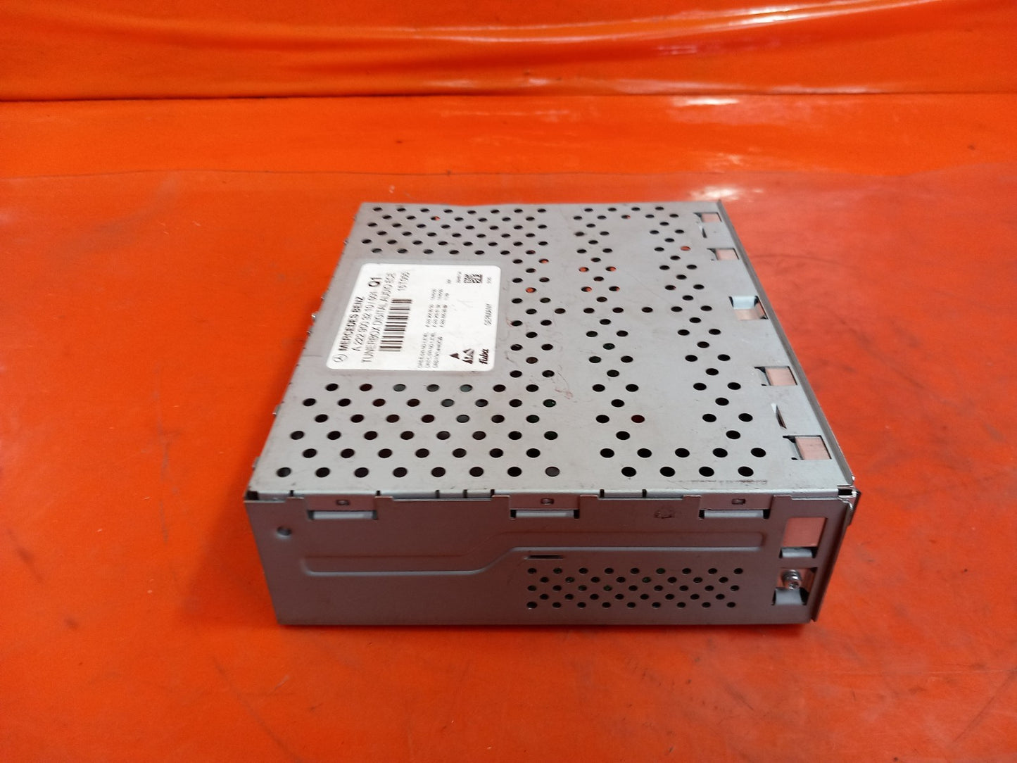Mercedes C200 W205 AMG 2.0 Petrol 2015 Dab Digital Radio Head Unit A2229003210 - Image 6