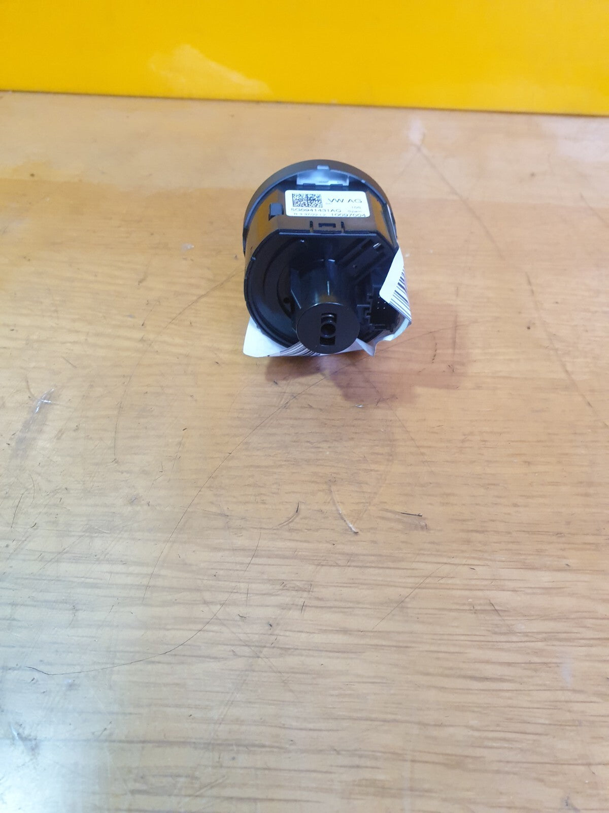 ebay-src:https://i.ebayimg.com/00/s/mtywmfgxmjaw/z/adaaaoswdndmb~5x/$_57.jpg