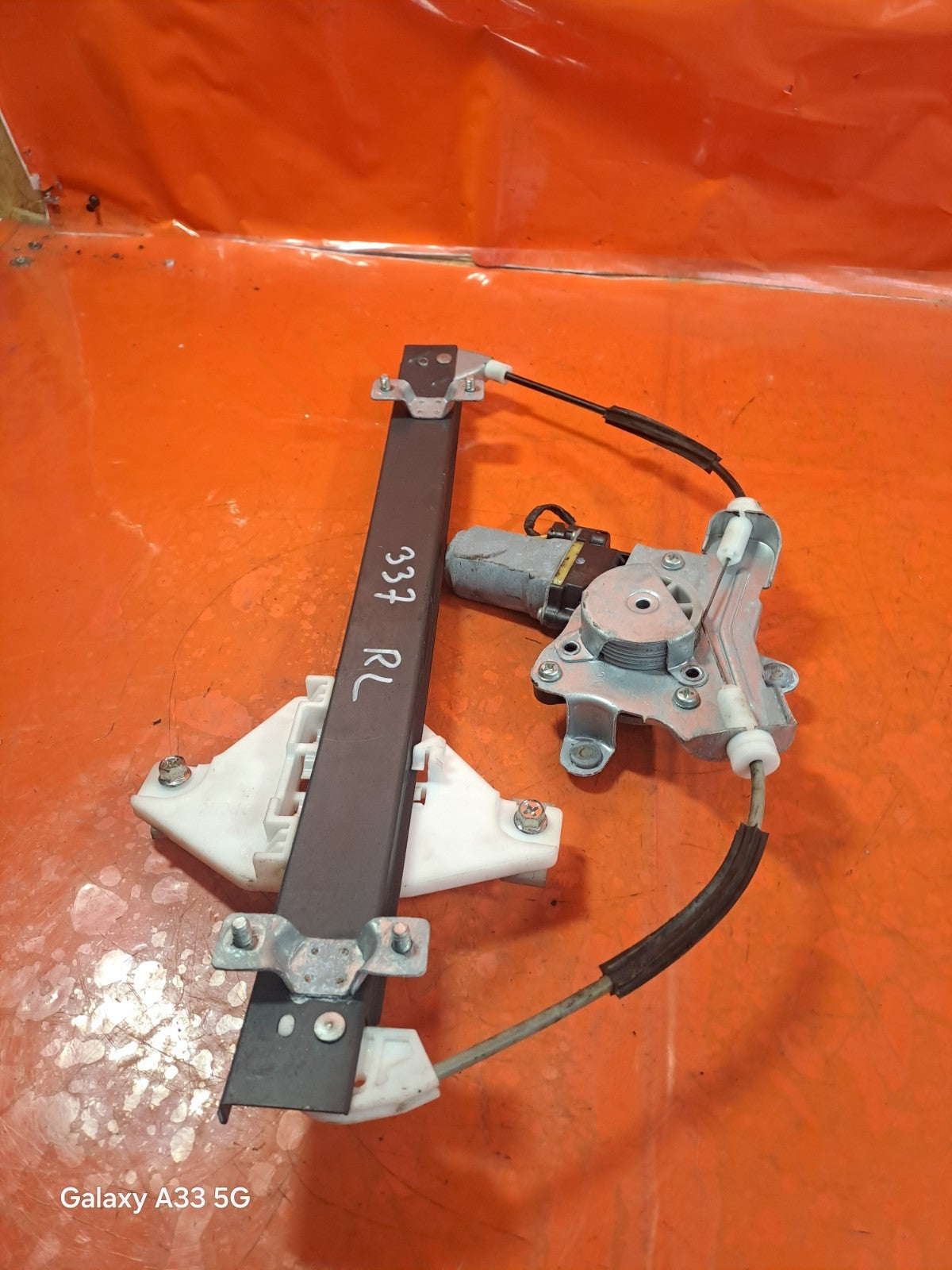 ✅SSANGYONG KORANDO 2.2 DIESEL 2015 REAR LEFT WINDOW MOTOR & REGULATOR Warranty - Image 11