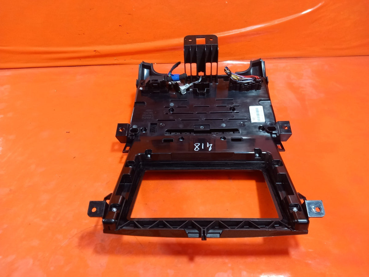 ebay-src:https://i.ebayimg.com/00/s/mtiwmfgxnjaw/z/98qaaeswxrdq4fru/$_57.jpg