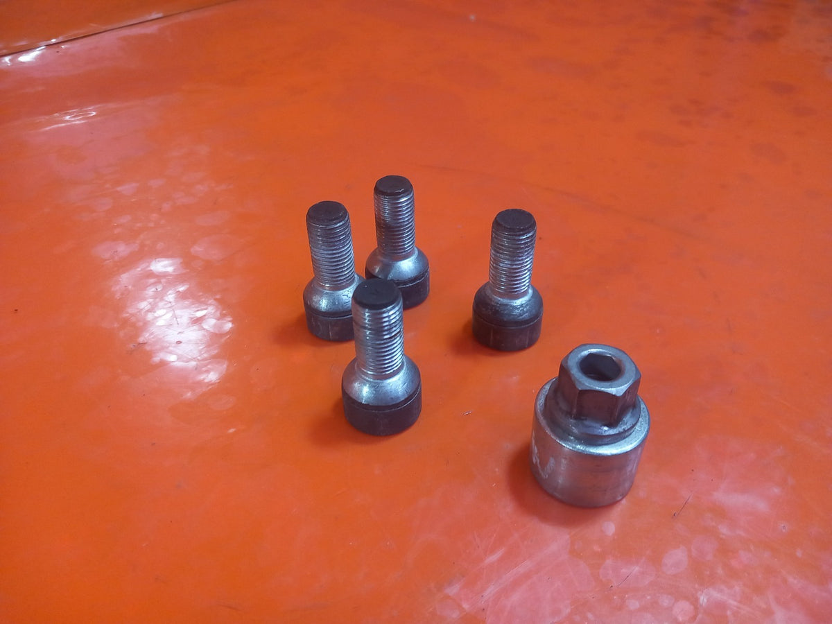 2021 VW Golf R-Line MK8 Locking Wheel Nut w/ Key Set Warranty A349 - Image 9