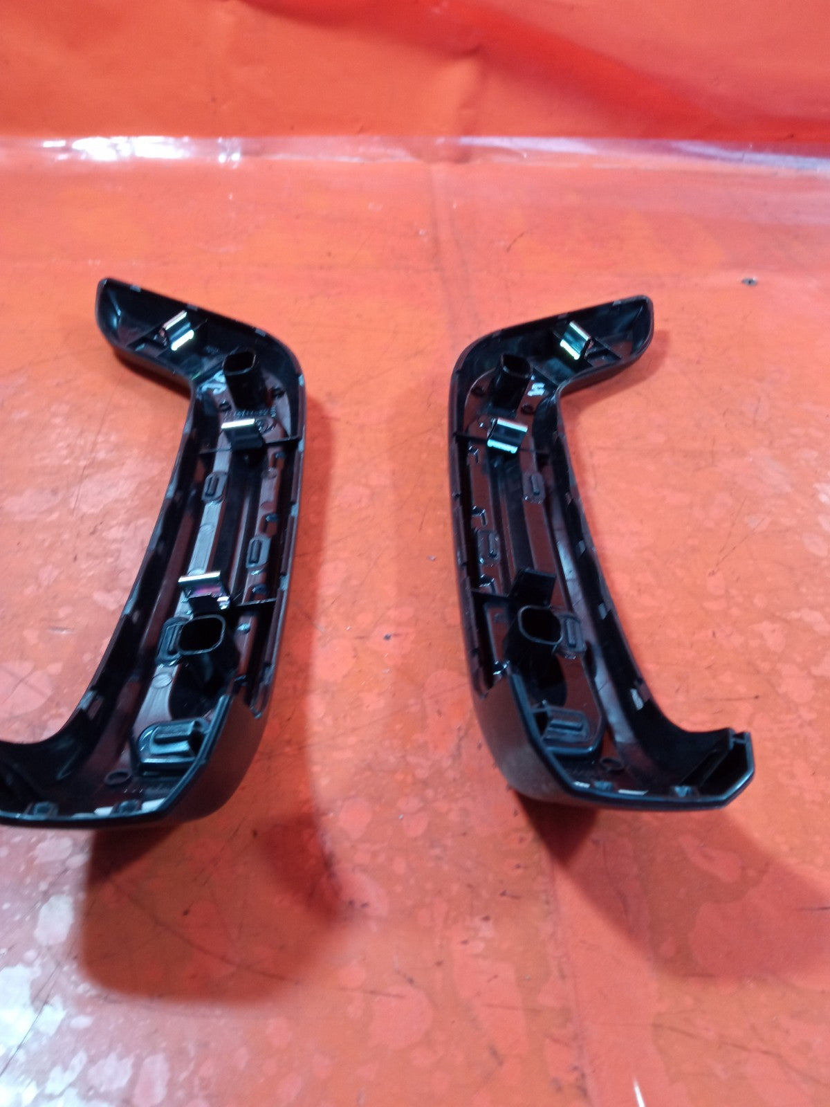 ✅Dacia Duster Journey 1.3 Petrol 2024 Front Door Trims 809451347R 809459973R - Image 10