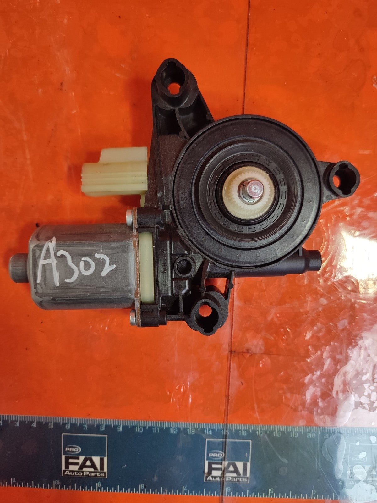 ✅FORD KUGA St-LINE 1.5 PETROL 2024 FRONT RIGHT WINDOW MOTOR 0130822089 Warranty - Image 2
