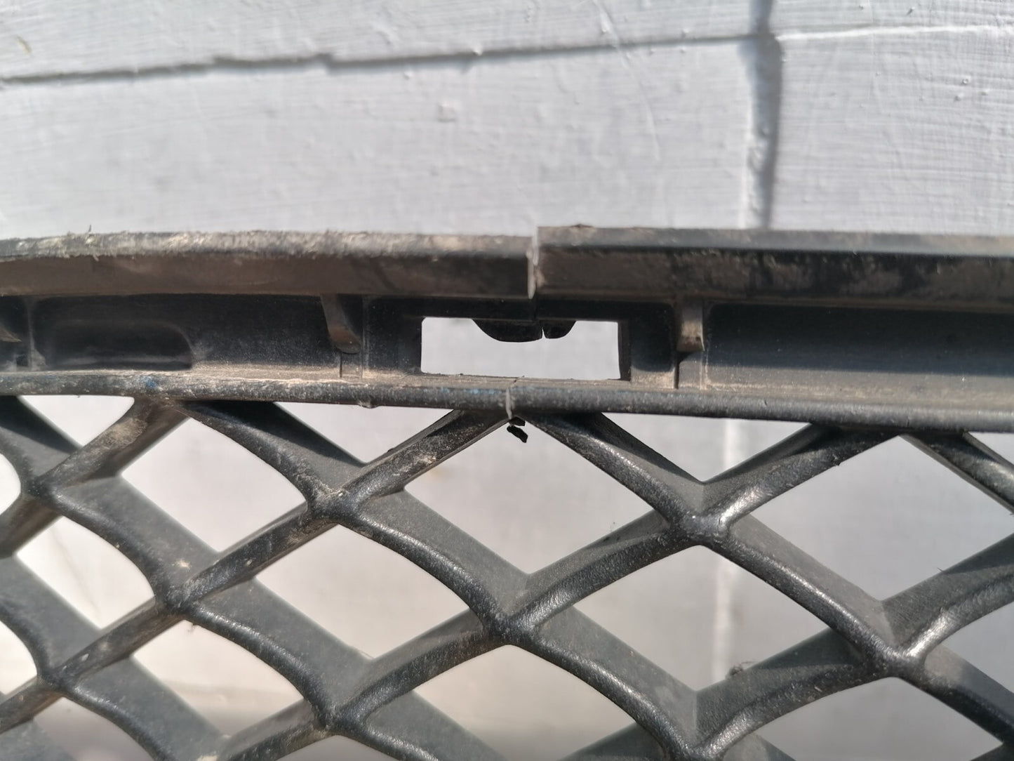 MERCEDES B180 W246 2012 FRONT BUMPER LOWER GRILL A2468851122 - Image 6