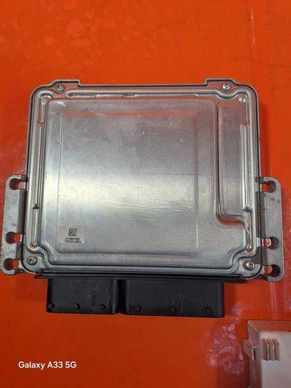 ebay-src:https://i.ebayimg.com/00/s/mtywmfgxmjaw/z/kruaaeswpszpetj0/$_57.jpg