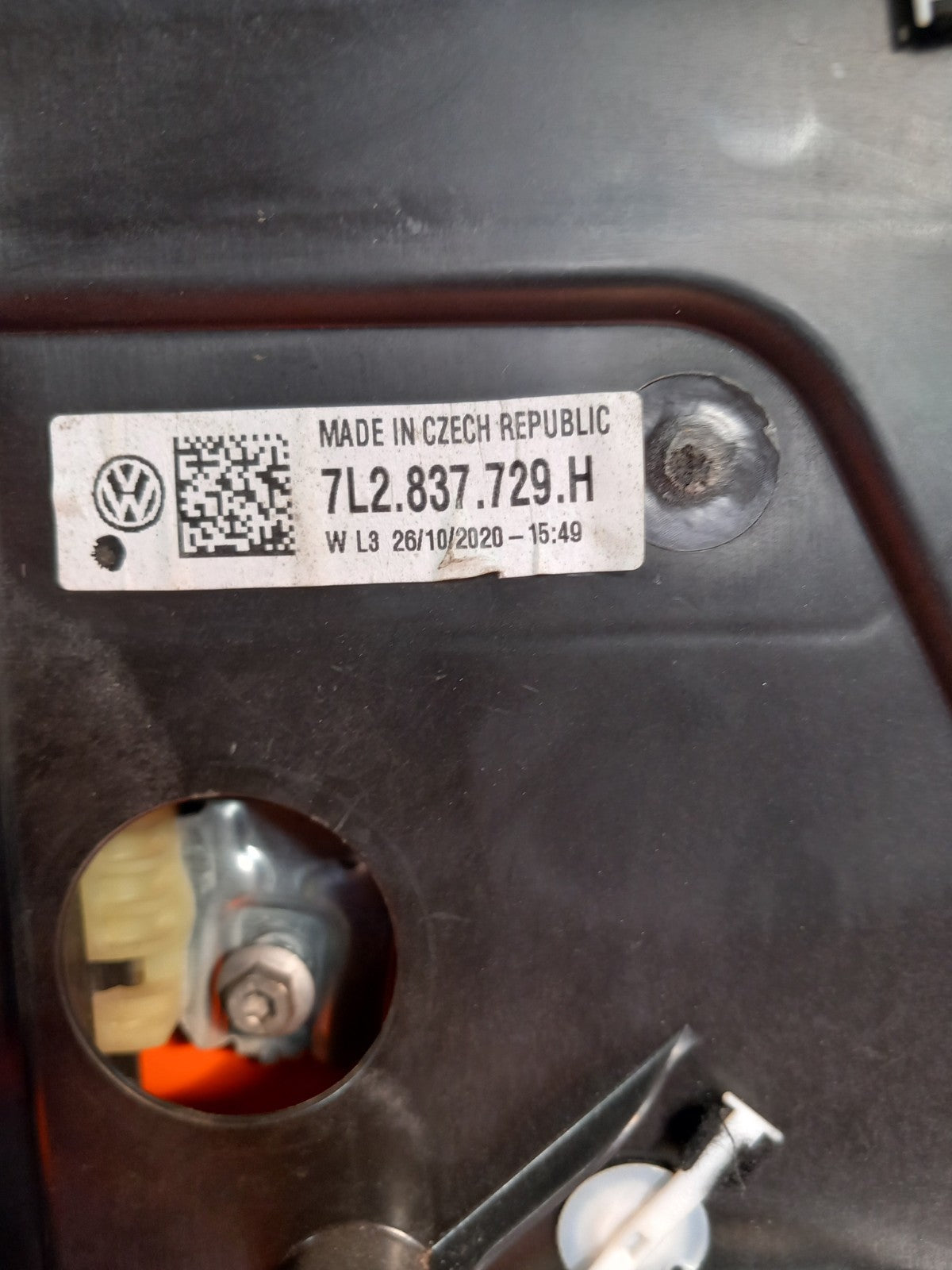 VW Transporter T30 2.0 Diesel 2021 Front Left Window Regulator 7L2837729H A410 - Image 9