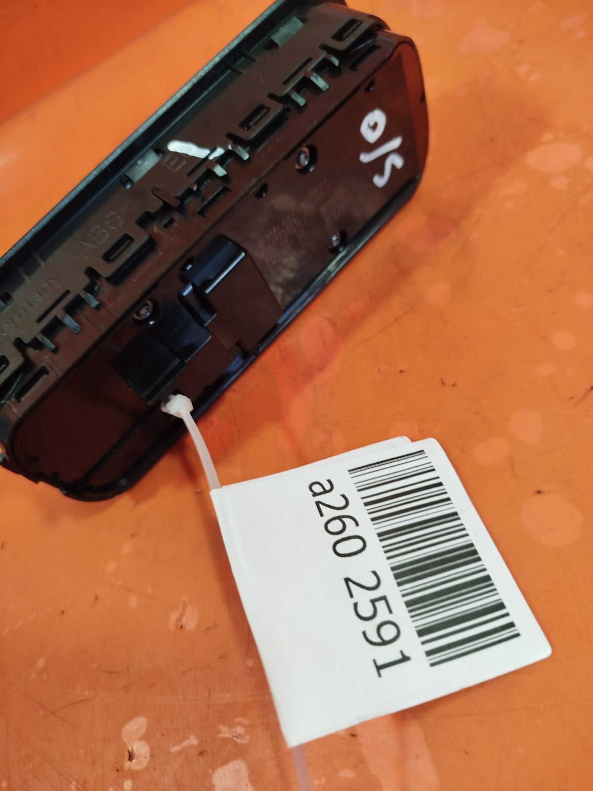 ✅2019 MERCEDES A CLASS W177 FRONT RIGHT WINDOW SWITCH A1679050001 +WARRANTY A260 - Image 9