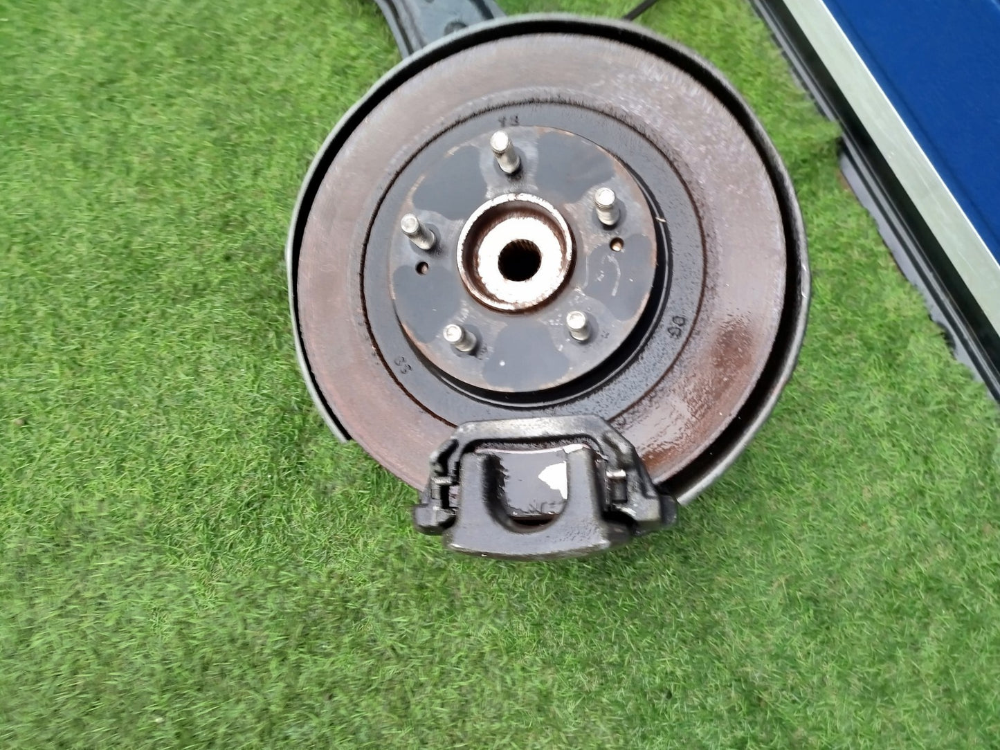 ✅MITSUBISHI OUTLANDER MK3 REAR RIGHT SUSPENSION LEG HUB + WARRANTY xAA - Image 3