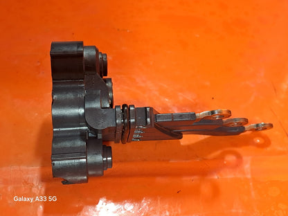 ebay-src:https://i.ebayimg.com/00/s/mtiwmfgxnjaw/z/oaeaaeswnyto7gg4/$_57.jpg
