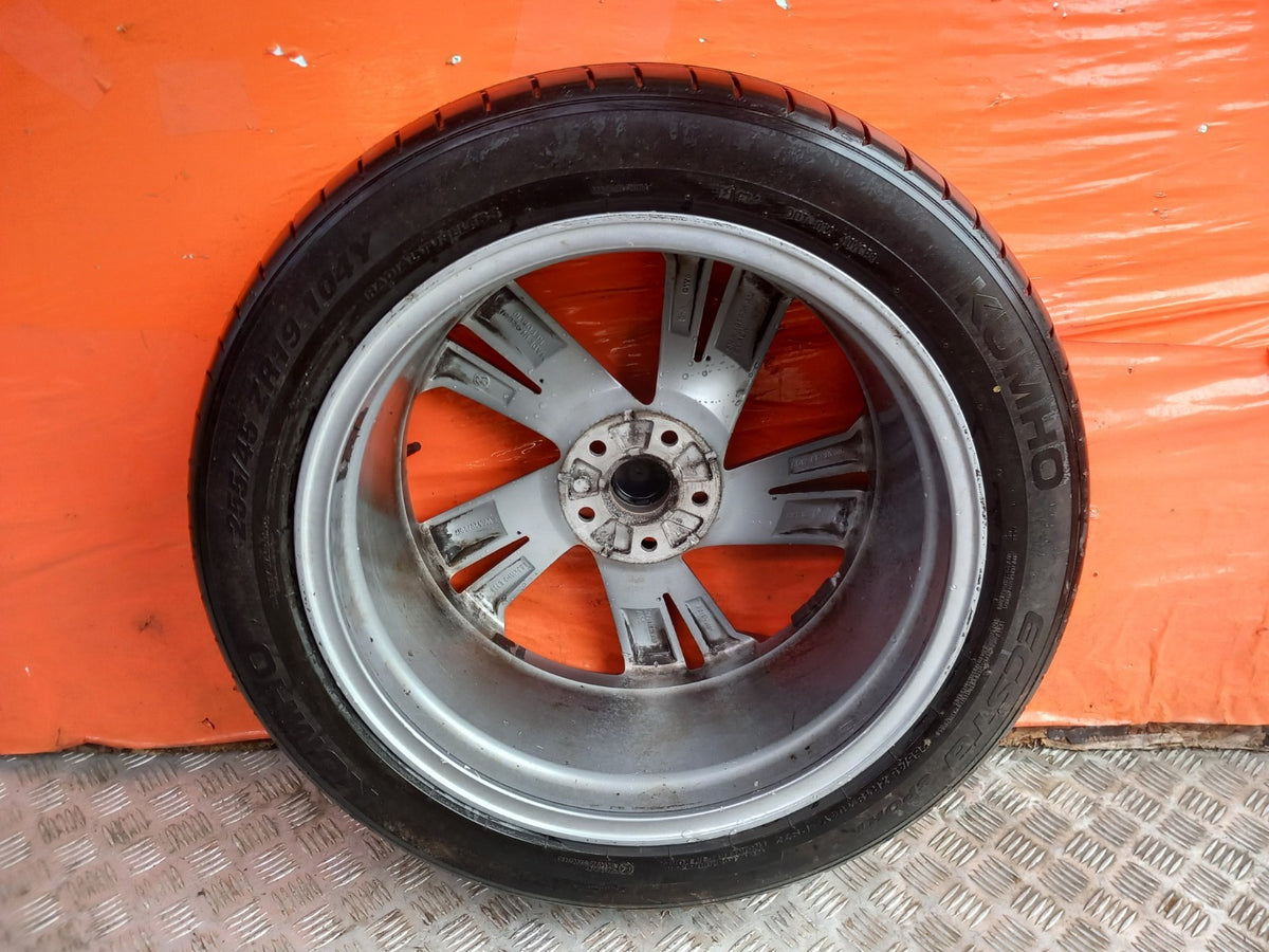 VW Tiguan 2016-2024 Alloy Wheel with Tyre 255/45 ZR19 5NA601025AM xAA - Image 8