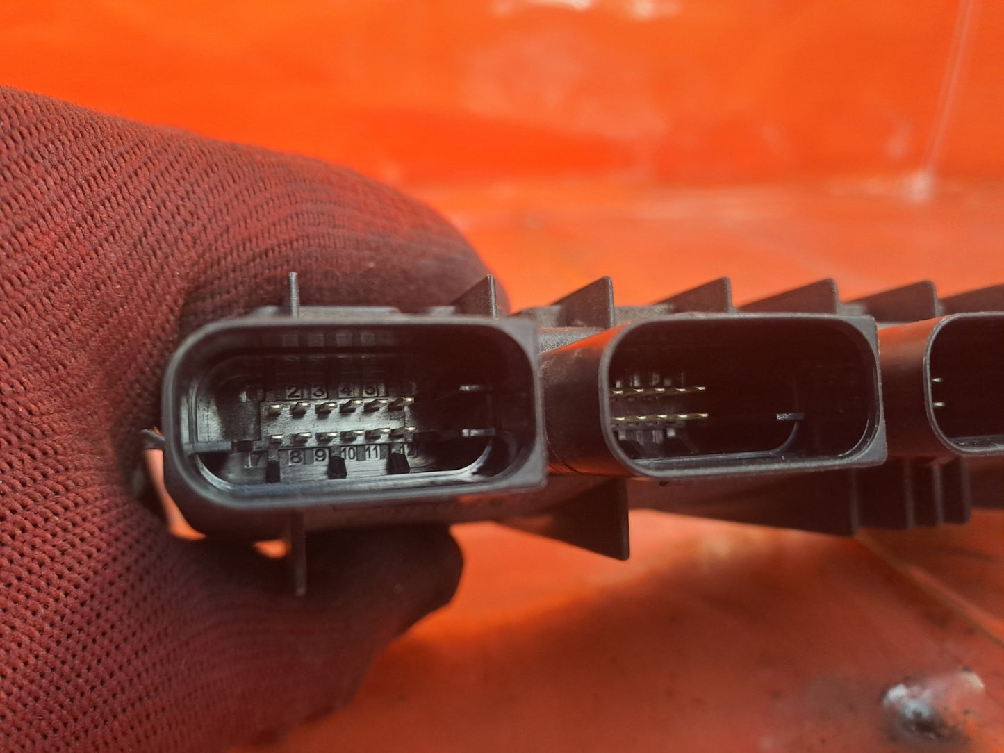 ebay-src:https://i.ebayimg.com/00/s/mtiwmfgxnjaw/z/qauaaeswn7jpjv2s/$_57.jpg