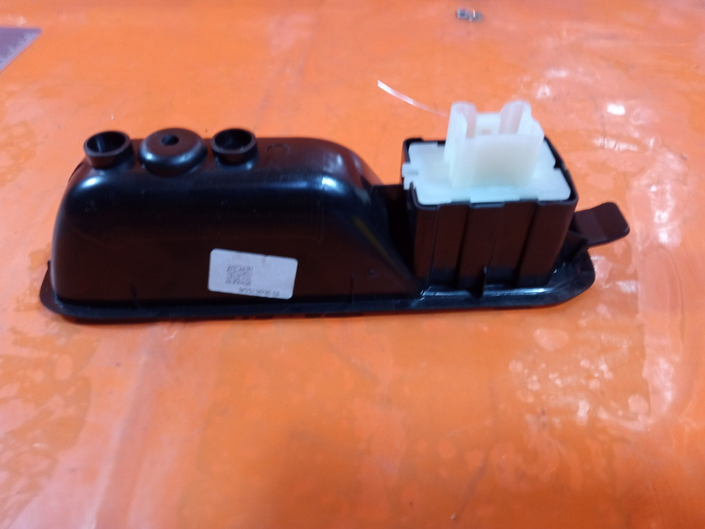 ✅Dacia Duster Journey 1.3 Petrol 2024 Rear Left Electric Window Switch Warranty - Image 12
