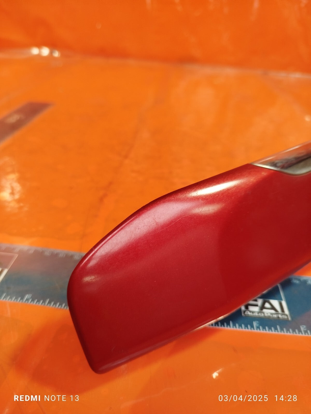 ✅HYUNDAI KONA 1.0 PETROL 2019 REAR TAILGATE TRIM HANDLE NUMBER PLATE LIGHT RED - Image 10