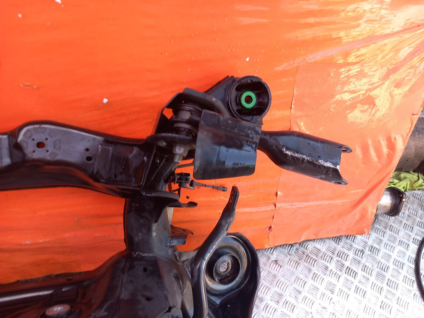 2025 Land Rover Defender L663 Rear Subframe L8B2-5K091 Warranty A396 - Image 3