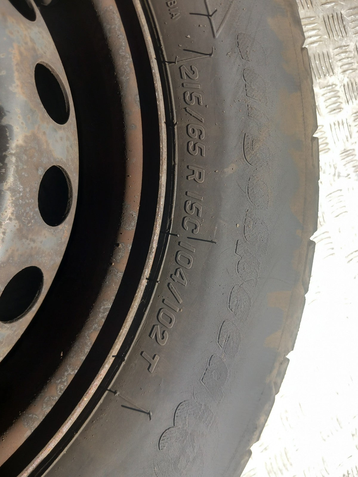 2015 Ford Tourneo Custom Steel Wheel w/ Tyre 215/65 R15 BK21-1007-AA A377 - Image 3