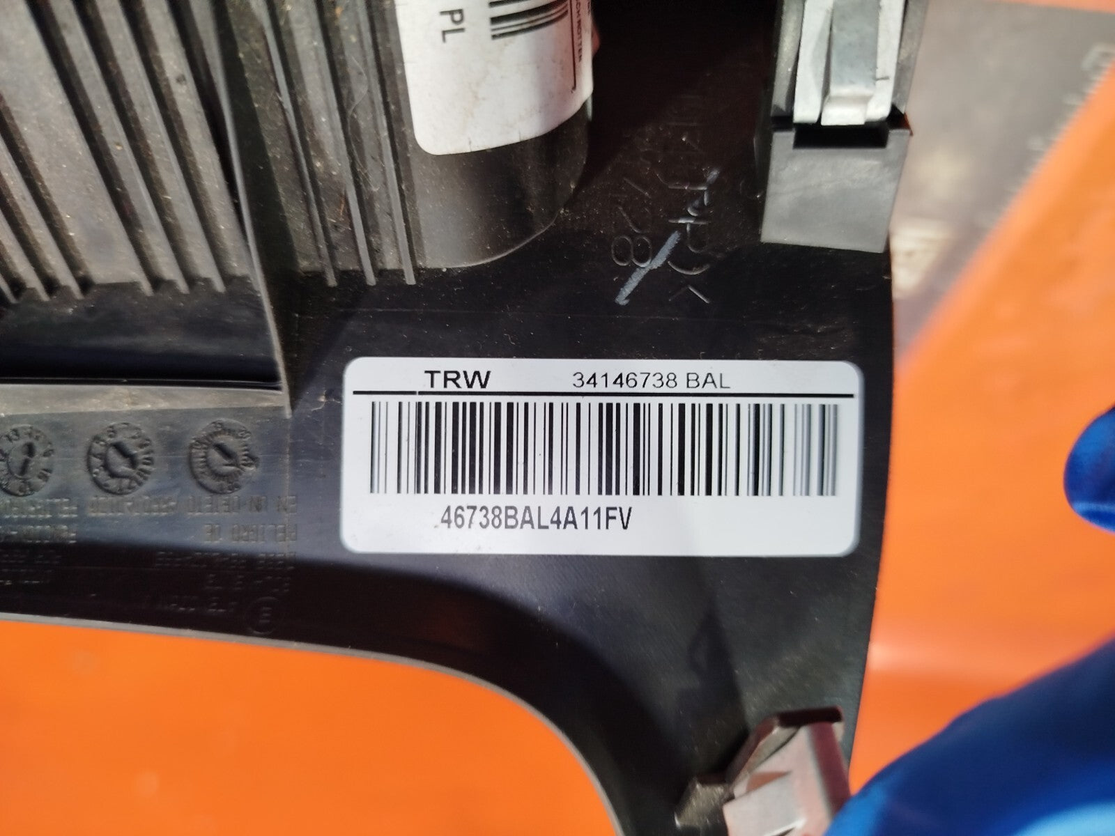 ebay-src:https://i.ebayimg.com/00/s/mtiwmfgxnjaw/z/~aiaaoswlwrnp4ux/$_57.jpg