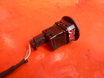 Renault Captur 1.6 Petrol 2023 Passenger ArBag On Off Control Switch 681991670R  - Image 6