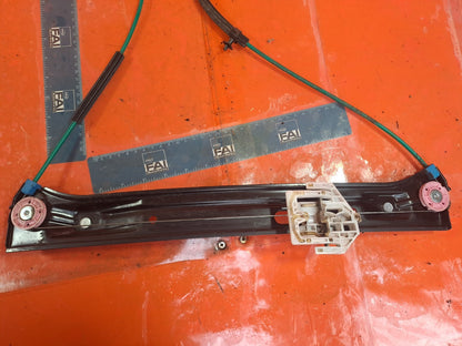 ✅2015 BMW 1 SERIES F20 WINDOW REGULATOR MOTOR FRONT RIGHT 7242562 +WARRANTY A320 - Image 2