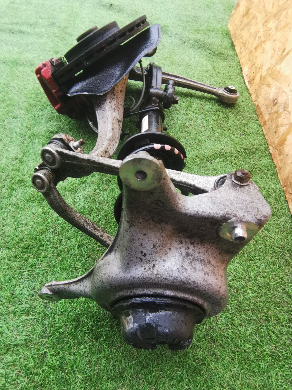2012 AUDI A5 S LINE 2.0D FRONT LEFT SUSPENSION LEG HUB + WARRANTY A218 - Image 2