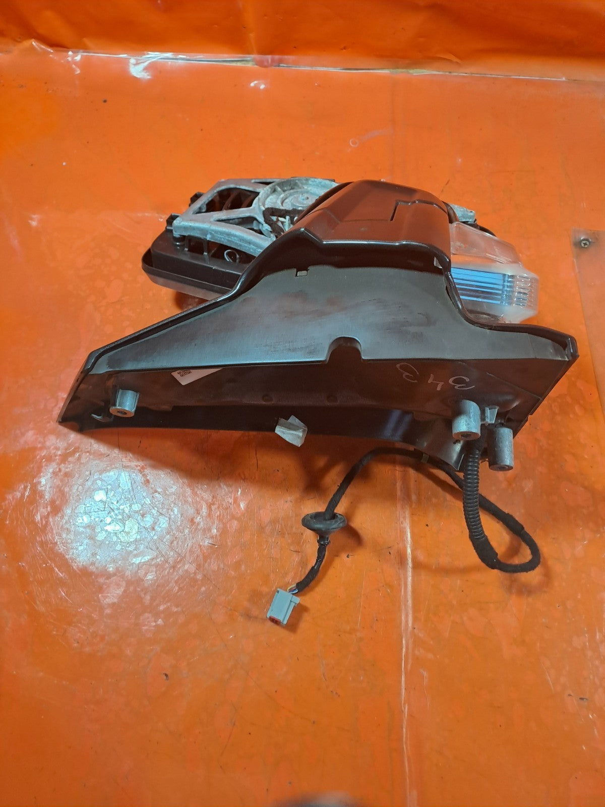 ebay-src:https://i.ebayimg.com/00/s/mtywmfgxmjaw/z/9-aaaesw9vjpsask/$_57.jpg
