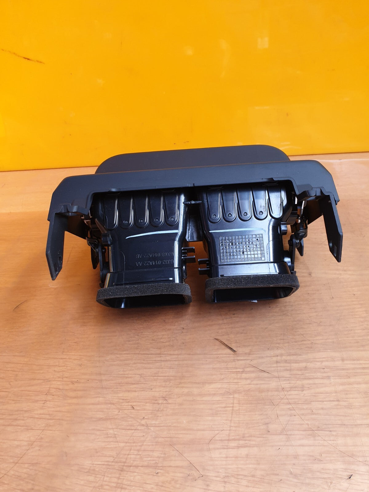 ✅2022 RANGE ROVER EVOQUE L551 CENTRE CONSOLE REAR AIR VENT K8D2-67448-A A169 - Image 8