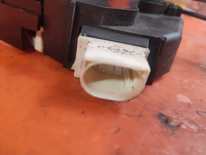 ✅2011 LAND ROVER RANGE ROVER L322 4.4D REAR RIGHT DOOR LOCK 3H4226412AD A243 - Image 6