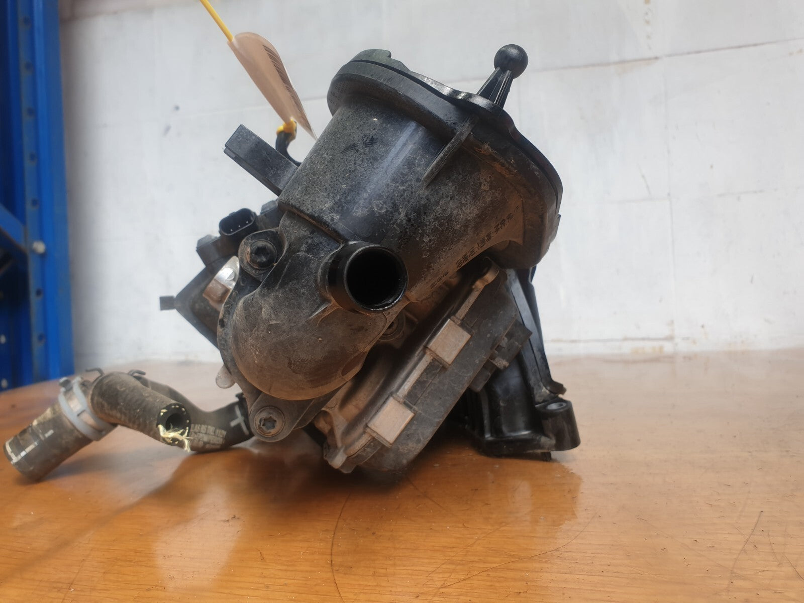 ebay-src:https://i.ebayimg.com/00/s/mtiwmfgxnjaw/z/lw4aaoswry1msib8/$_57.jpg