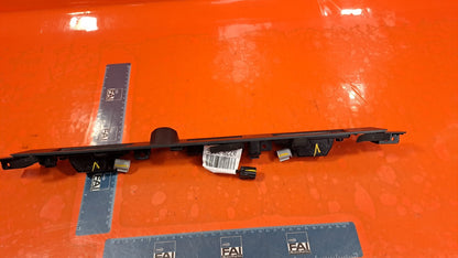 ebay-src:https://i.ebayimg.com/00/s/otawwde2mda=/z/ucwaaoswkcdnbso2/$_57.jpg